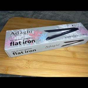 Adagio “not so mini” flatiron